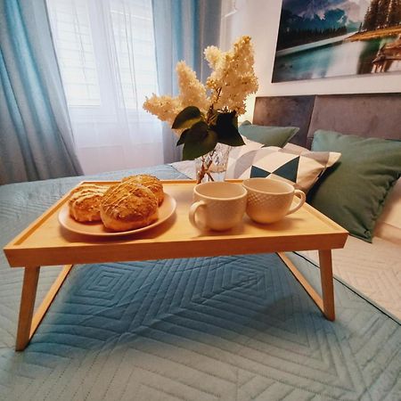 Apartament 2 Sypialnie Z Kuchnia - 200 Metrow Od Morza เมียนซิดดรอแย ภายนอก รูปภาพ