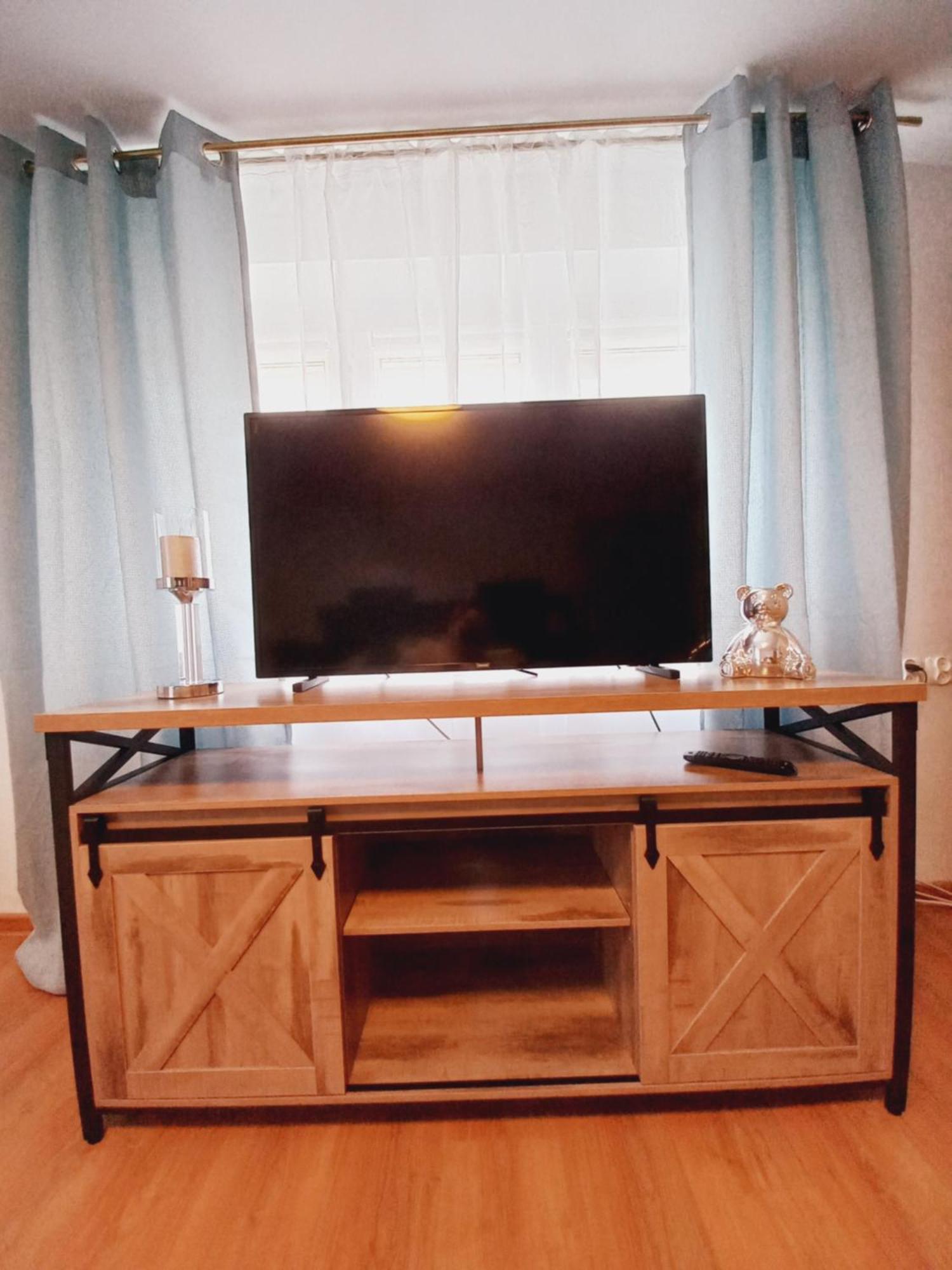 Apartament 2 Sypialnie Z Kuchnia - 200 Metrow Od Morza เมียนซิดดรอแย ภายนอก รูปภาพ